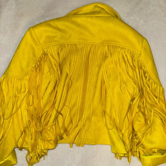 🔔 Last Chance 🍡 Mix n Match 3 For $15 
Yellow Suede Western Fringe Jacket Size M - Picture 5 of 5